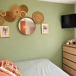 Résidence Saint Loup- Particulier Appartement *