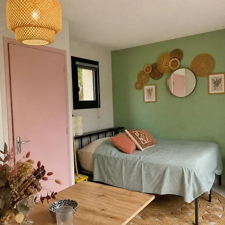 Résidence Saint Loup- Particulier Appartement *